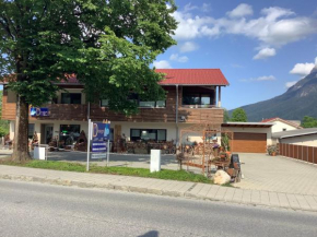Отель Ferienwohnung Müller-Aydemir  Киферсфельден